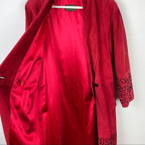 VINTAGE Danier Suede Red Full Length Long Trench Coat - Picture 13 of 16